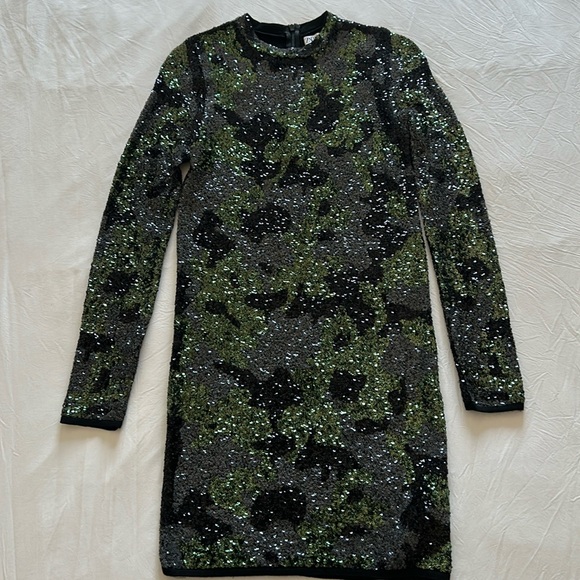 NWT ZARA Camo Sequin Dress - Picture 4 of 12